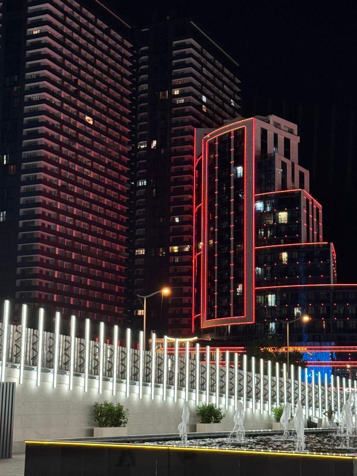 Moonlight Apart-Hotel Batumi Eksteriør bilde